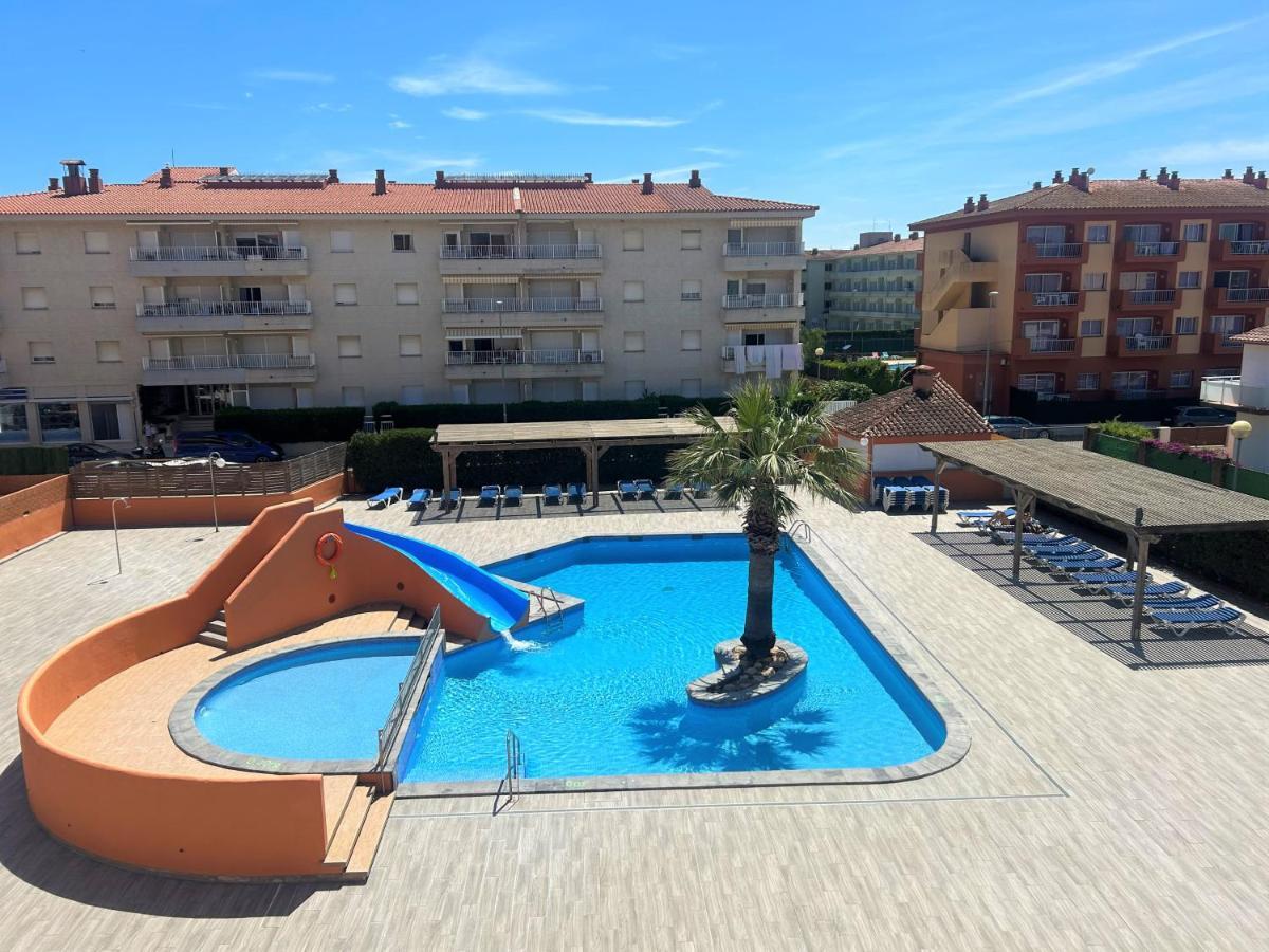 Apartamentos familiares Sa Gavina Gaudí L'Estartit Exterior foto